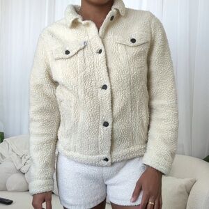 Levi’s brioche/sherpa jacket